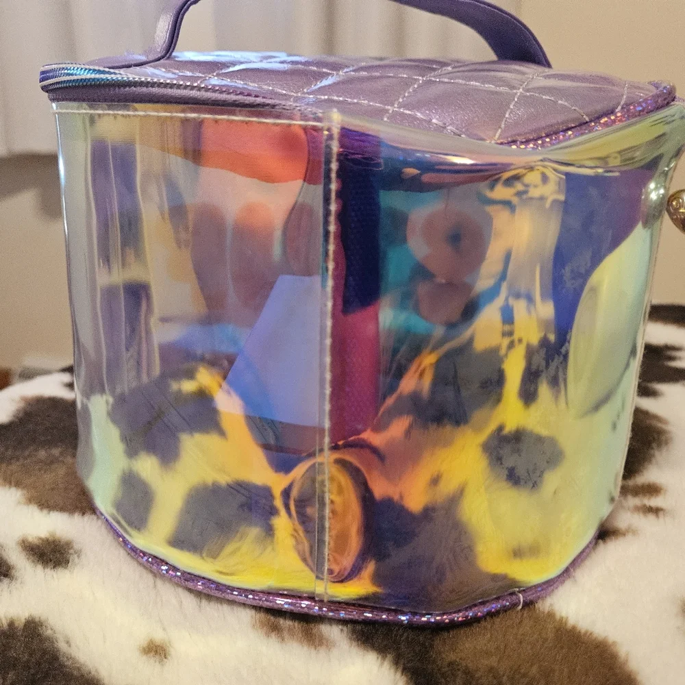 Stuff Metallic Round Glam Bag